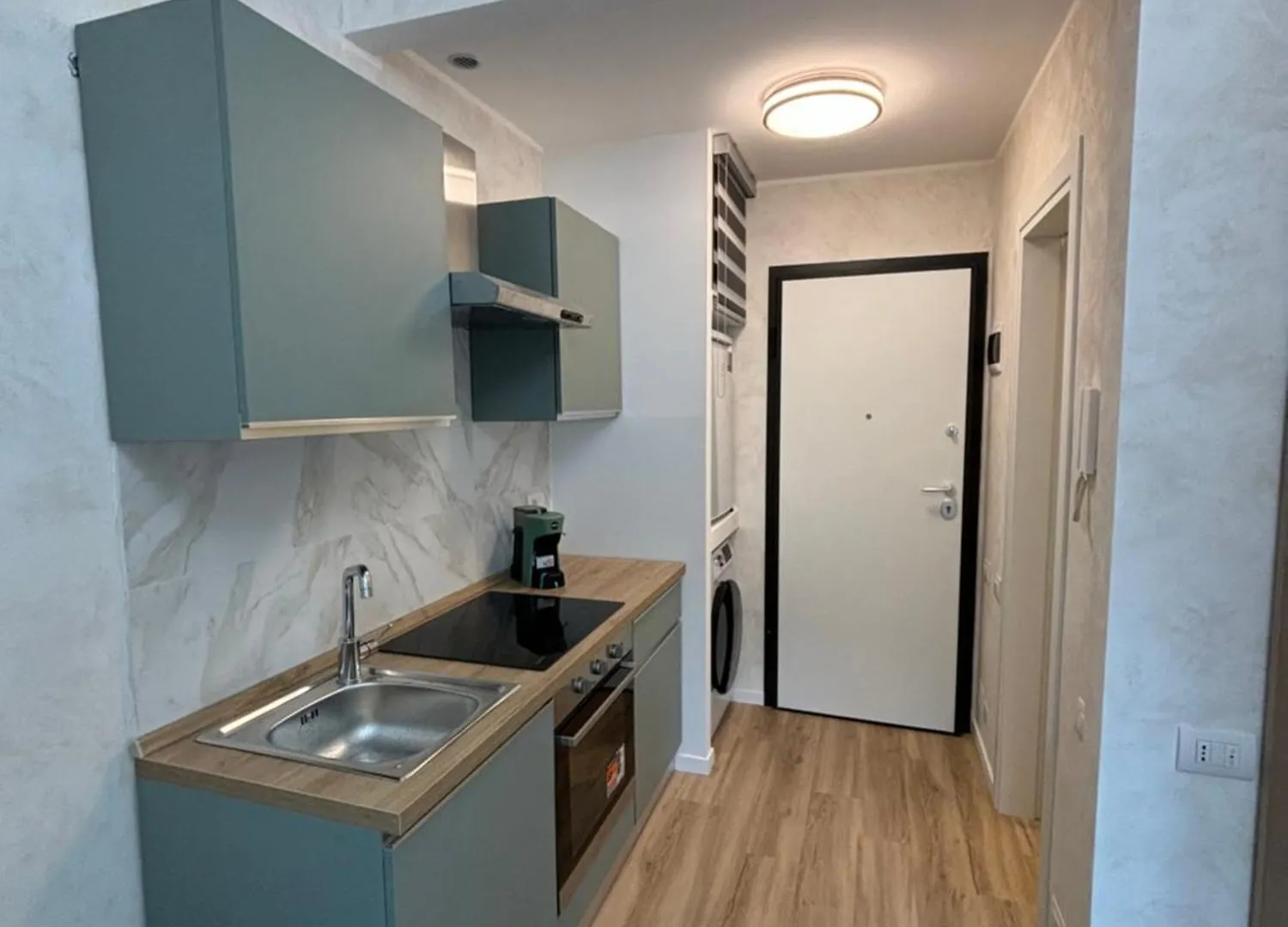 Beauty House Apartment Milan 0*,