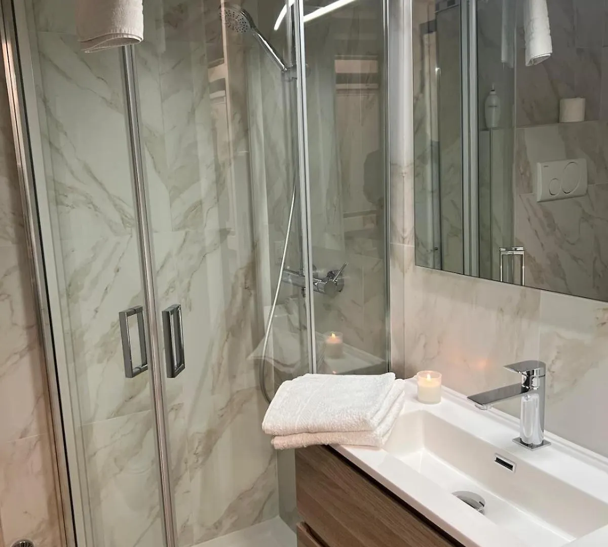 Beauty House Apartment Milan 0*,  Italy